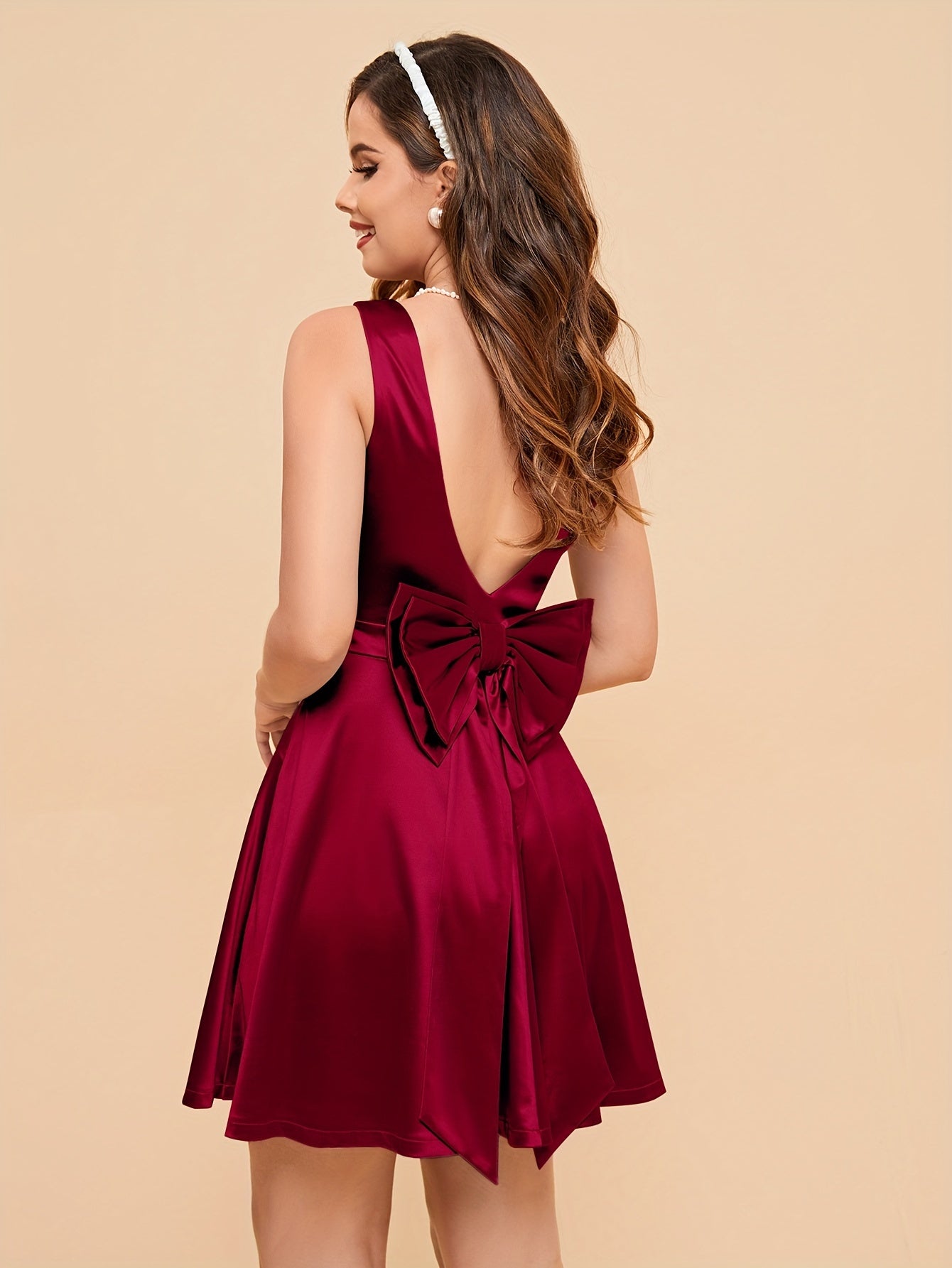 Elegant Bow-Back Sleeveless Mini Dress – Fit & Flare Solid Color Party Dress for Weddings, Birthdays & Special Events