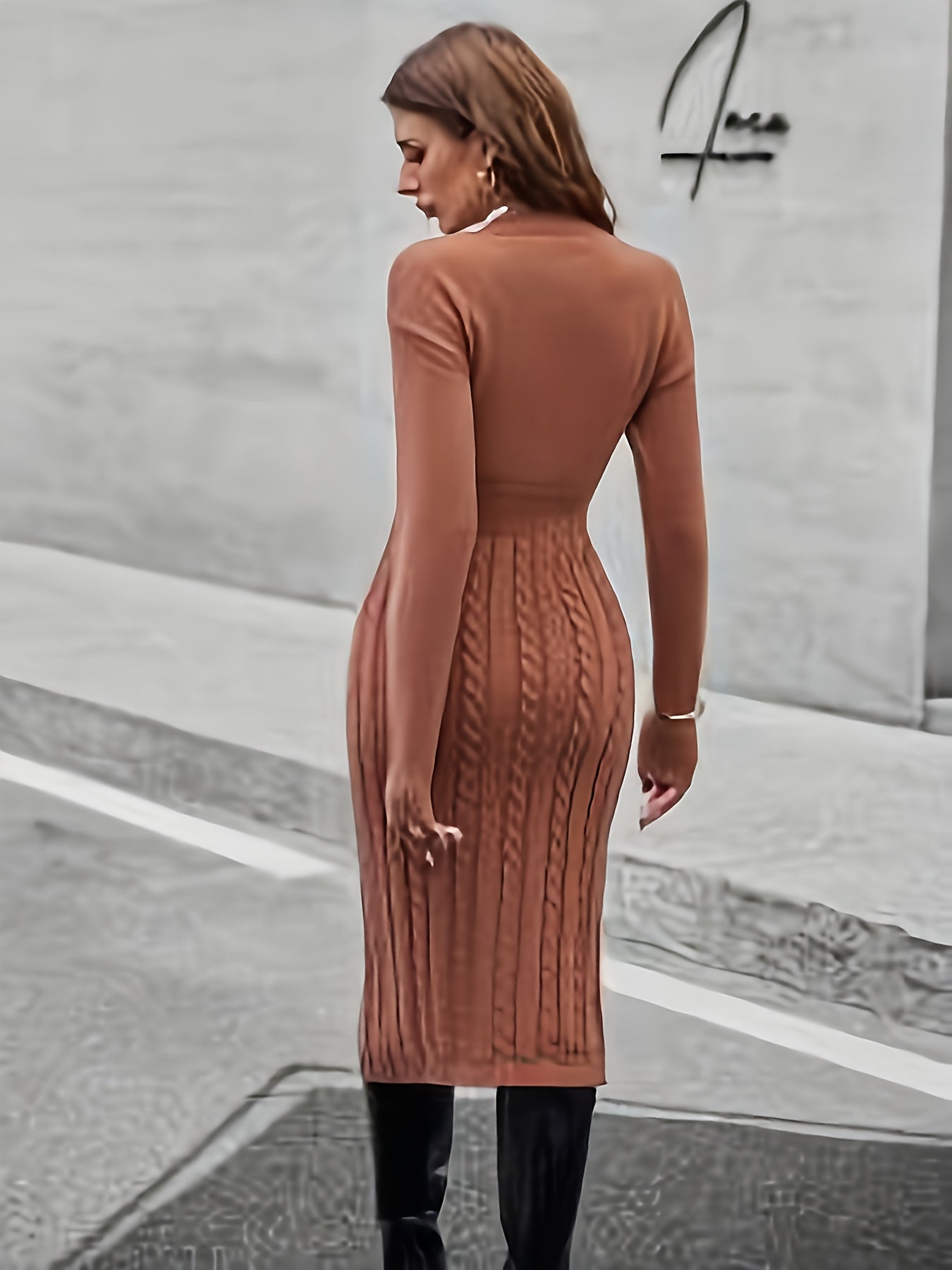 Women’s Elegant Long Sleeve Sweater Dress – Soft Pink | Round Neck | Flattering Fit | Fall/Winter Office & Party