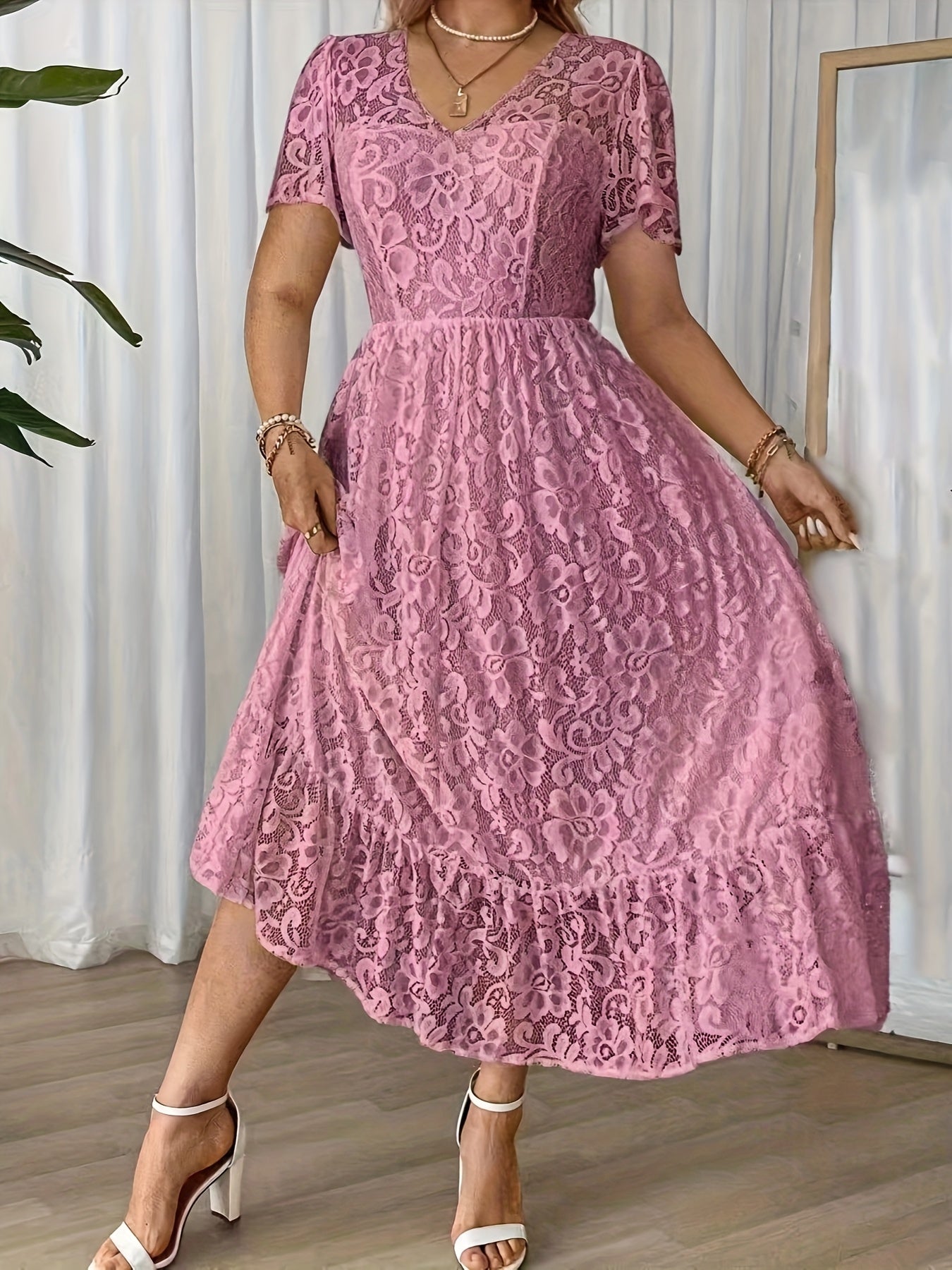 Plus Size Elegant A-Line Lace-Collar Dress – Long Solid Black Formal Party & Wedding Guest Gown