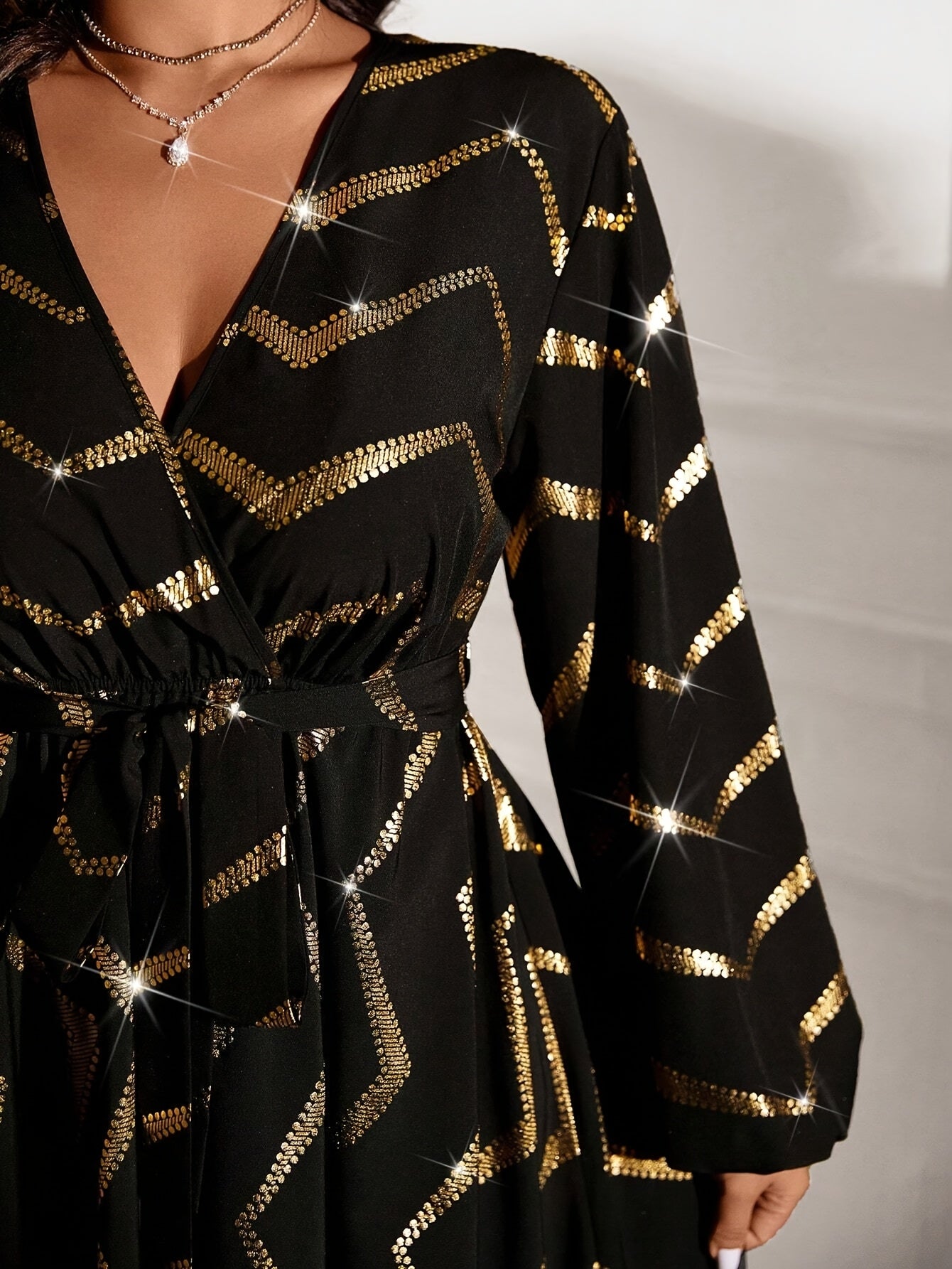 Plus Size Women’s Elegant Black & Golden A-Line Maxi Dress with Belt – Long Sleeve Fall/Winter Formal Gown