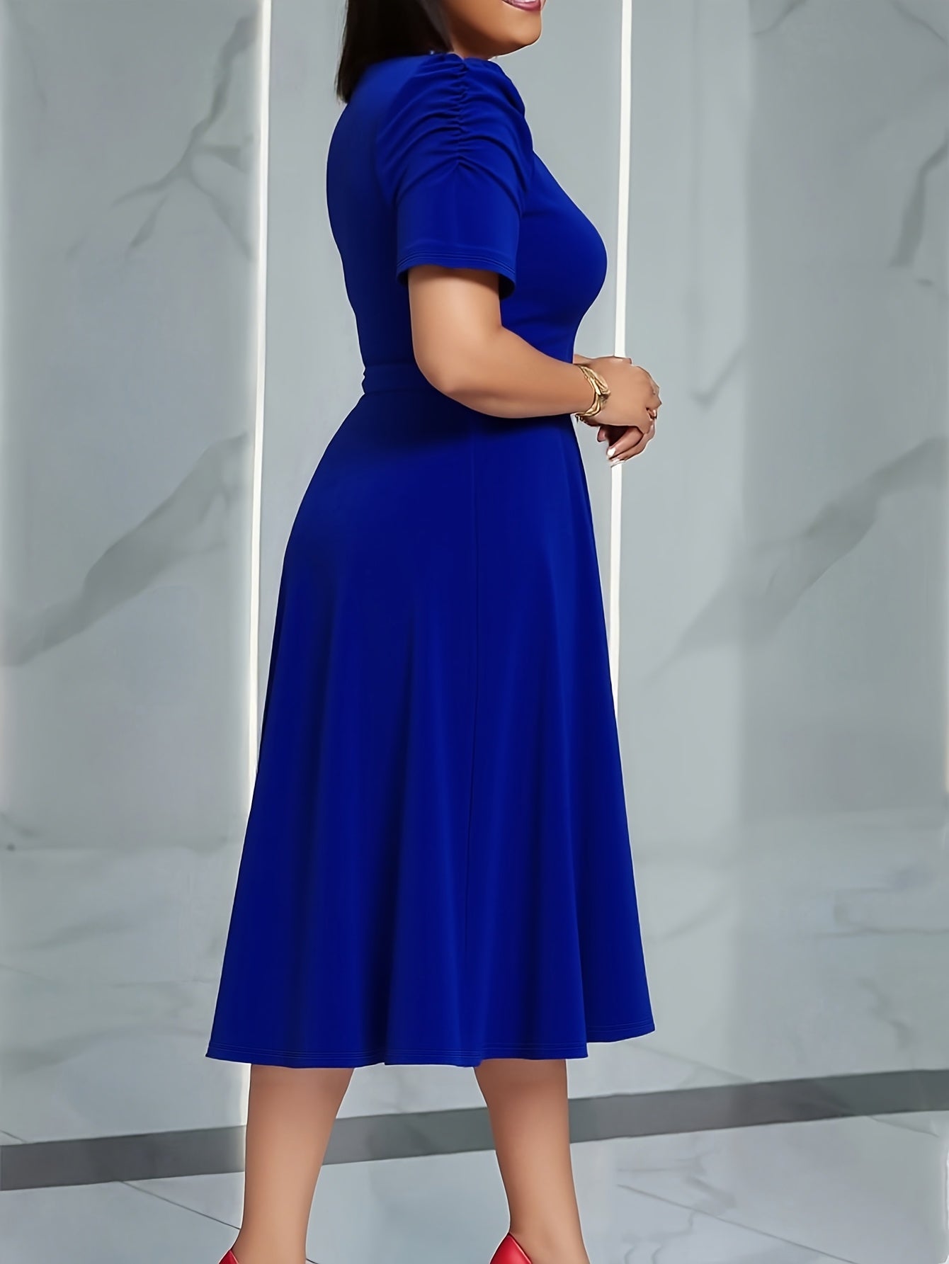 Women’s Elegant V-Neck Ruched Midi Dress – Cinched Waist with Belt | Short Sleeve | Solid Color | Spring/Summer Fashion