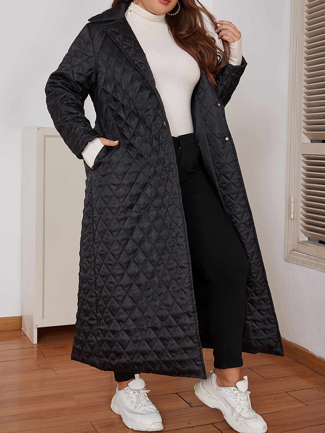 Elegant Plus Size Long Coat with Quilted Detail – V-Neck Polyester Fall/Winter Women’s Jacket, Solid Color, Machine Washable